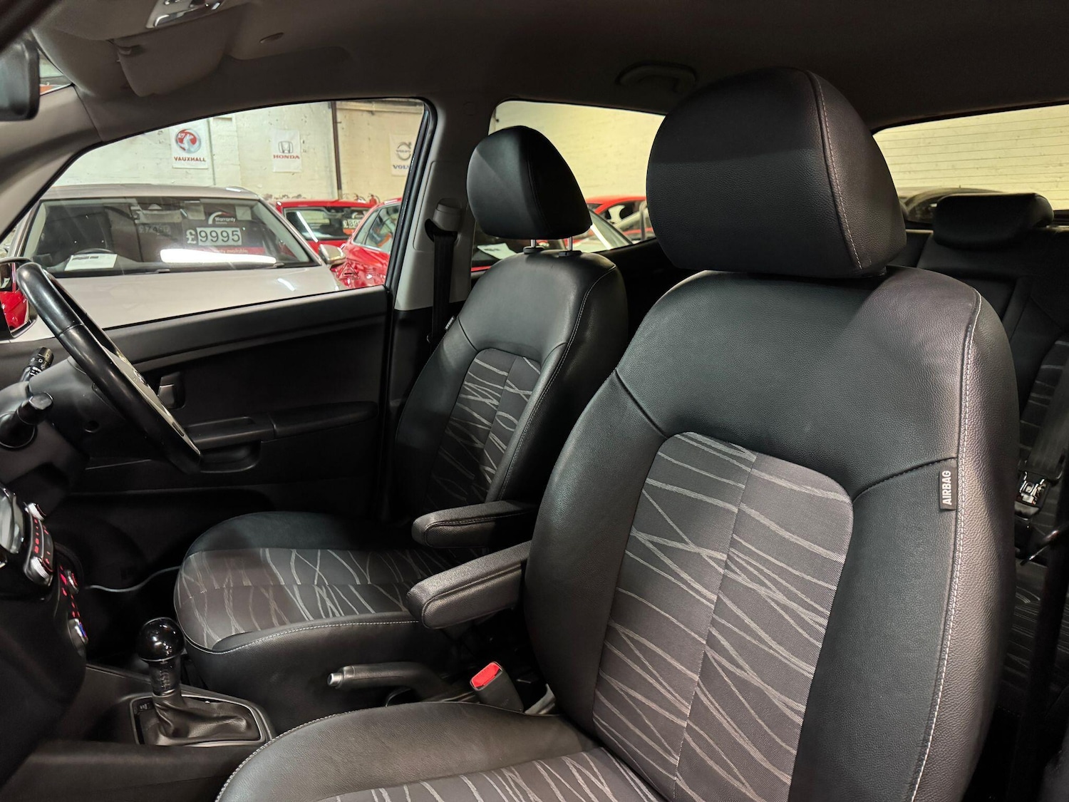 Used Kia Venga 2017 for sale - 76432923: Photo 15