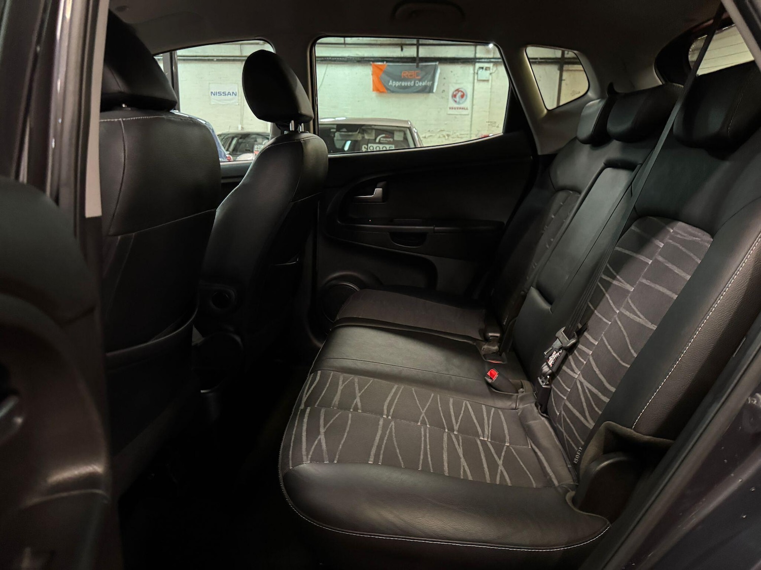 Used Kia Venga 2017 for sale - 76432923: Photo 17