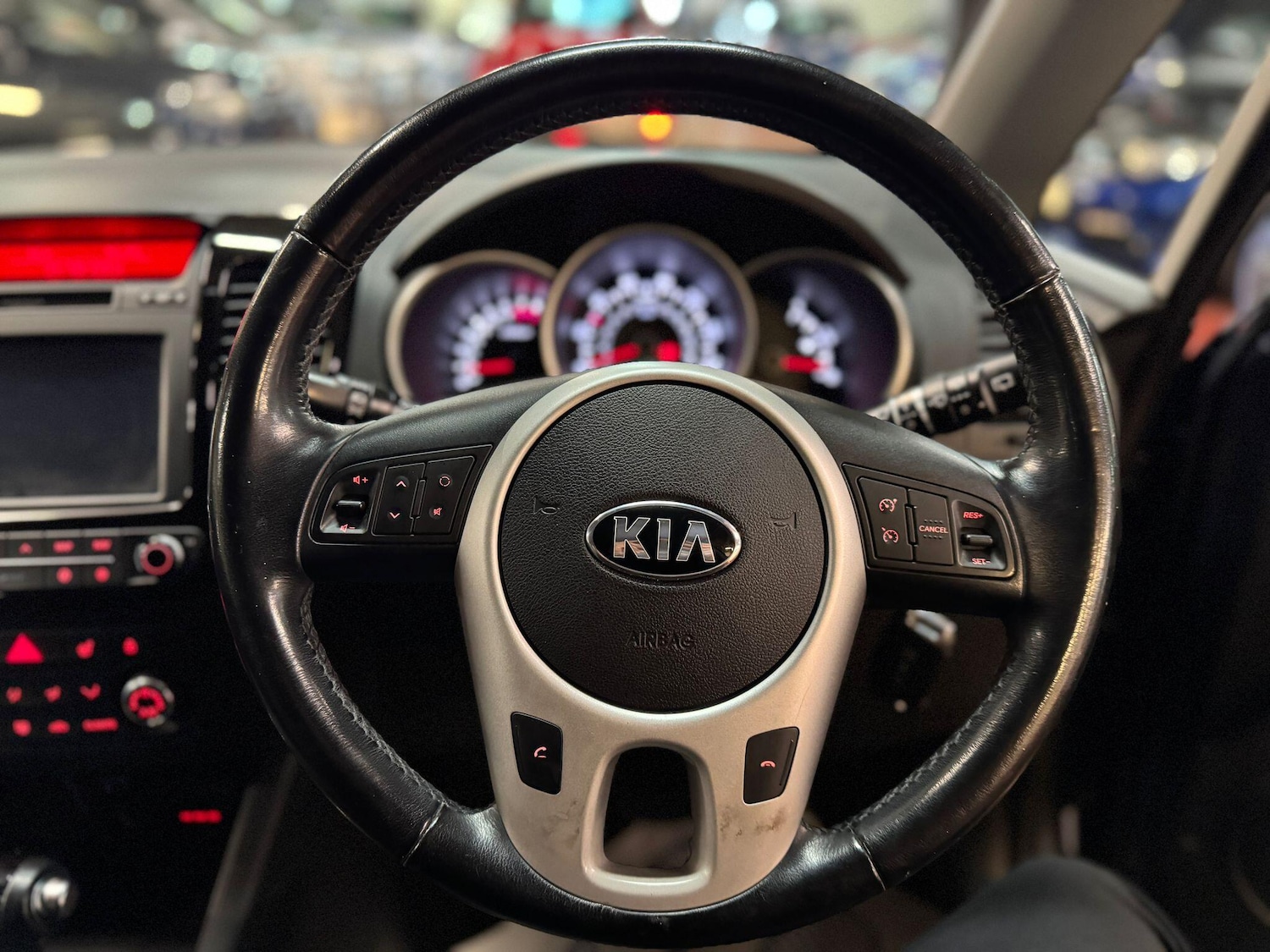 Used Kia Venga 2017 for sale - 76432923: Photo 27