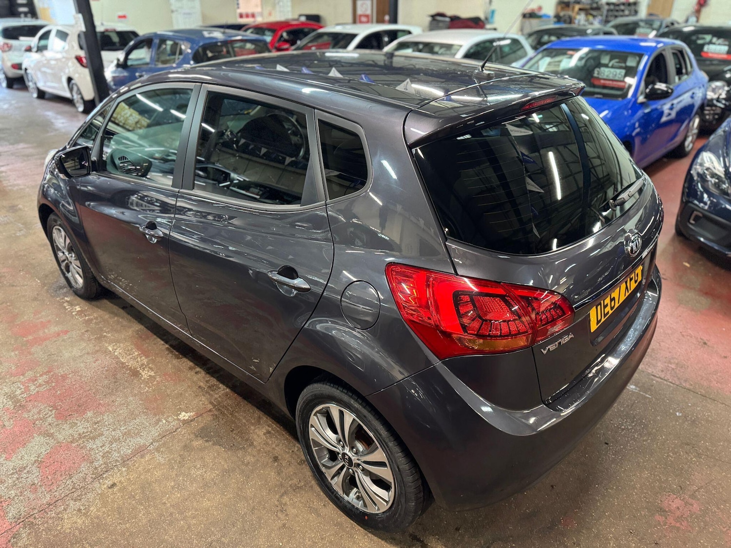 Used Kia Venga 2017 for sale - 76432923: Photo 8