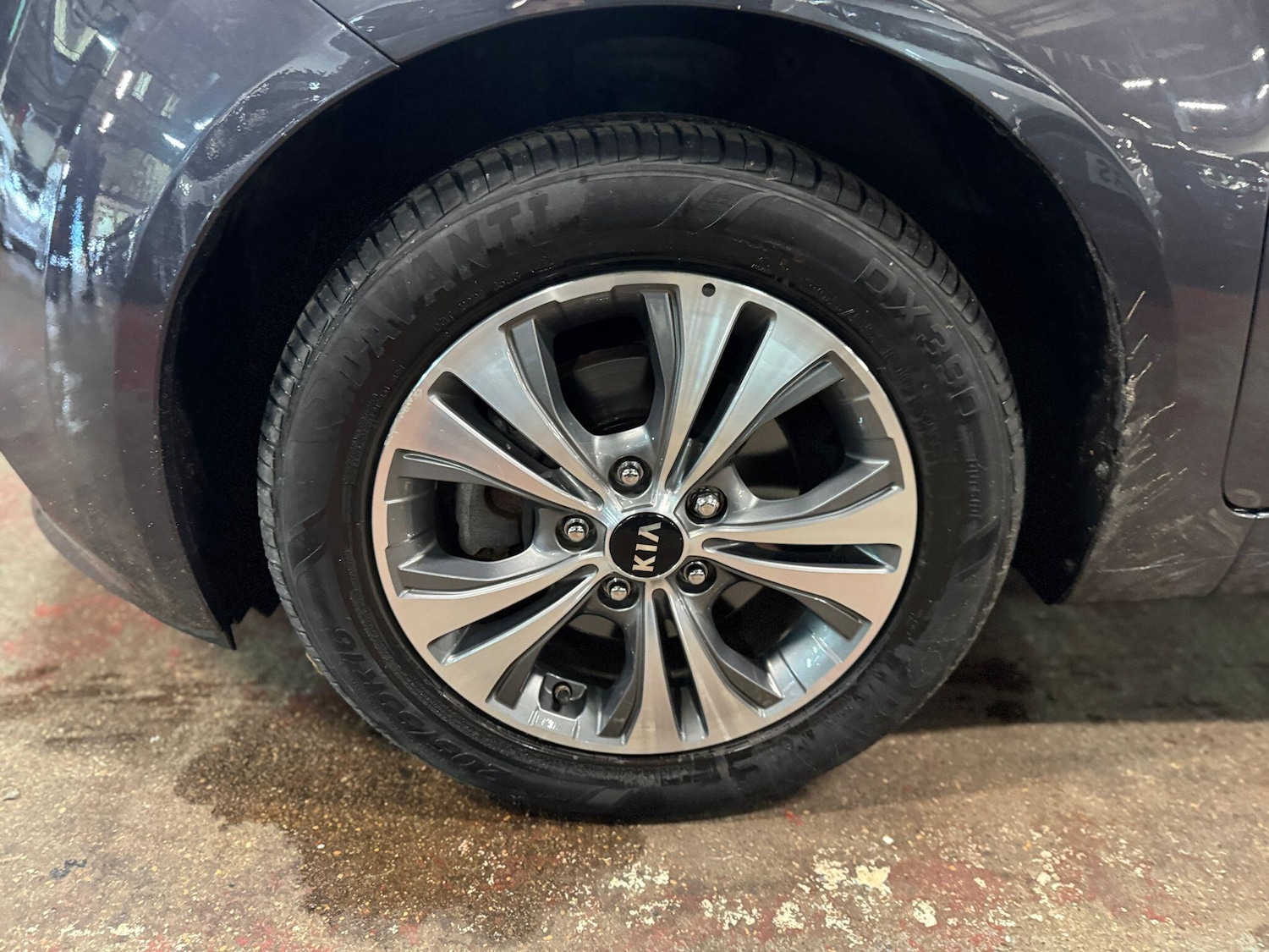 Used Kia Venga 2017 for sale - 76432923: Photo 9