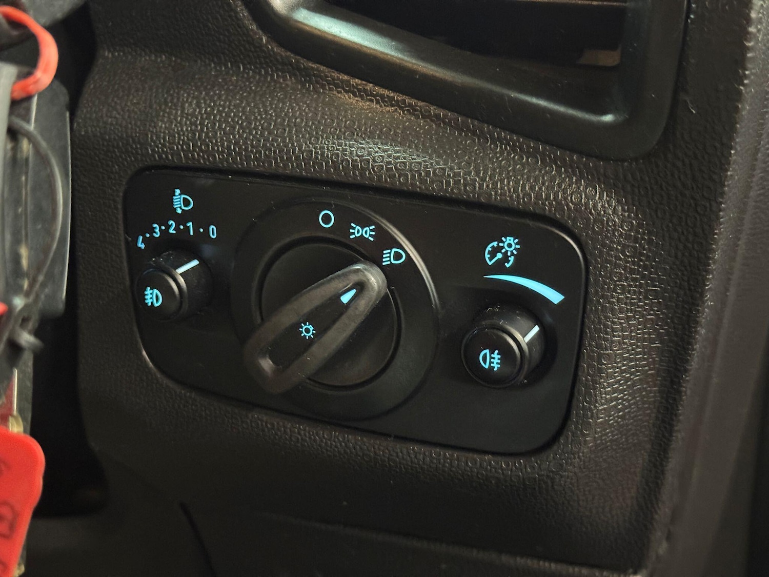 Used Ford Ecosport 2017 for sale - 78047987: Photo 28