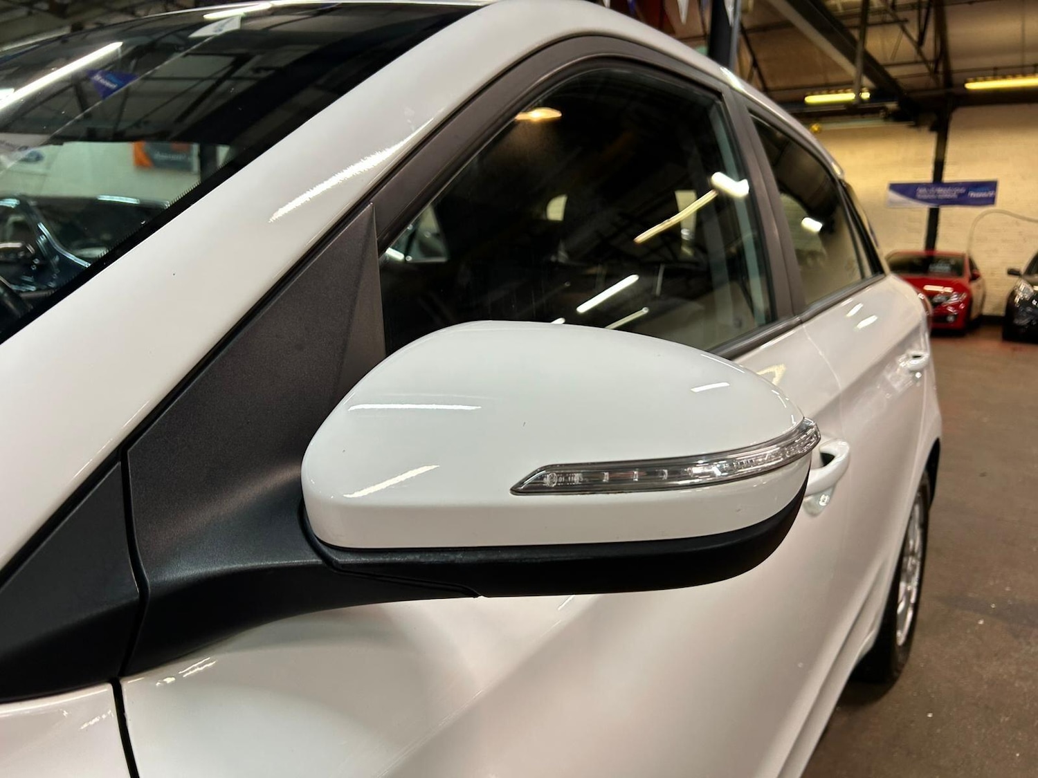 Used Hyundai i20 2018 for sale - 76472665: Photo 8