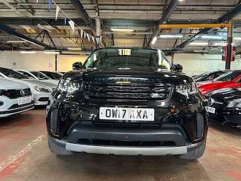 Used Land Rover Discovery 2017 for sale - 79317079: Photo