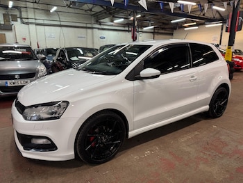 Used Volkswagen Polo 2016 for sale - 77441443: Photo