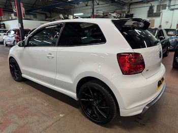 Used Volkswagen Polo 2016 for sale - 77441443: Photo