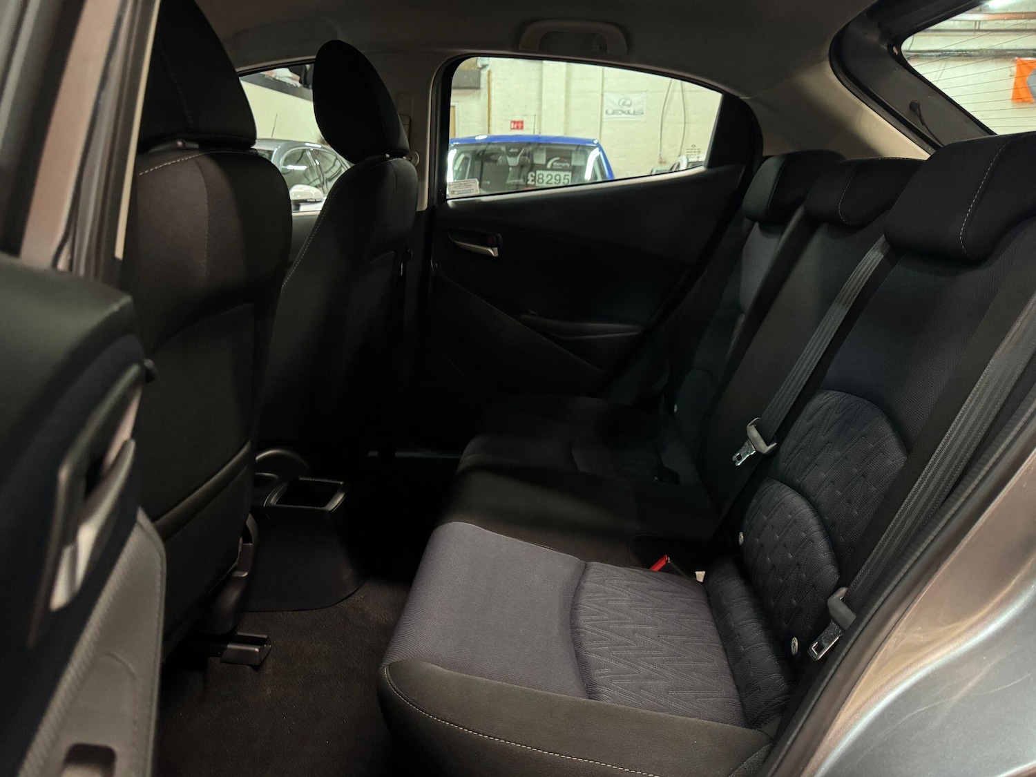 Used Mazda Mazda2 2017 for sale - 76425418: Photo 21