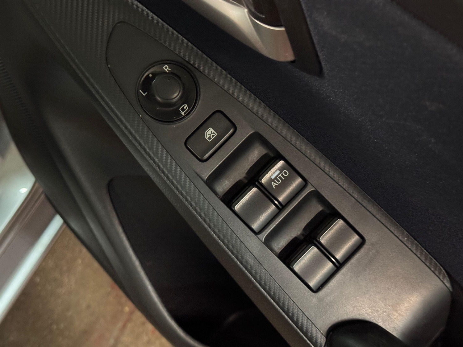 Used Mazda Mazda2 2017 for sale - 76425418: Photo 31