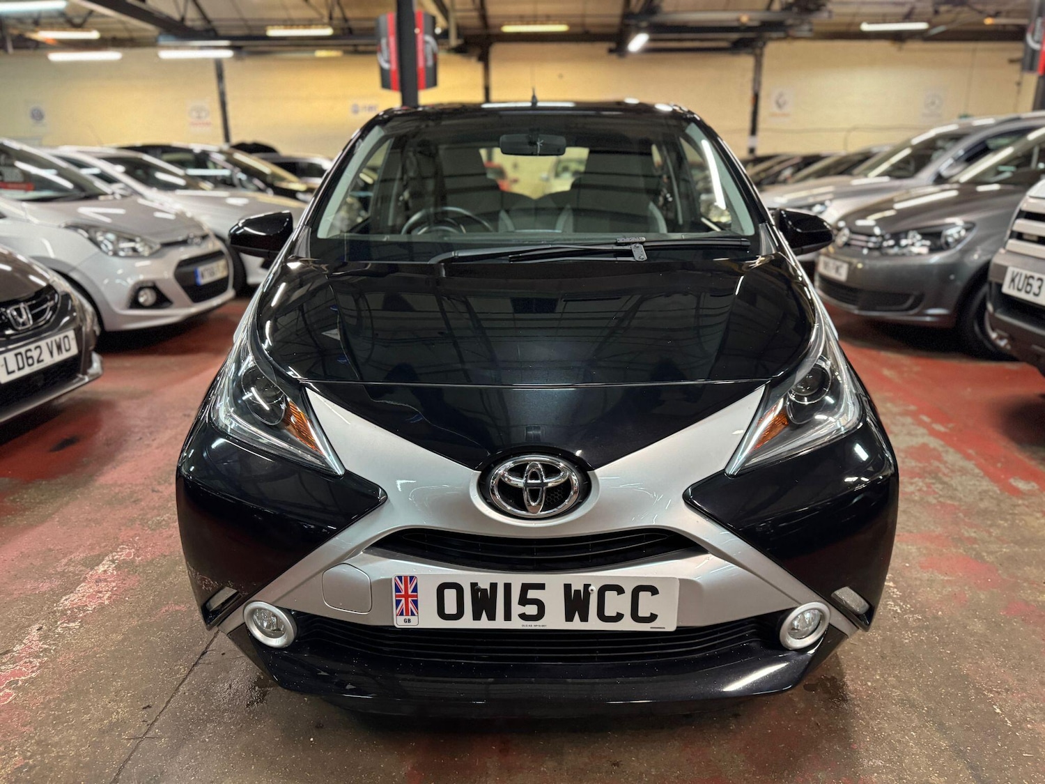 Used Toyota AYGO 2015 for sale - 77175452: Photo 2