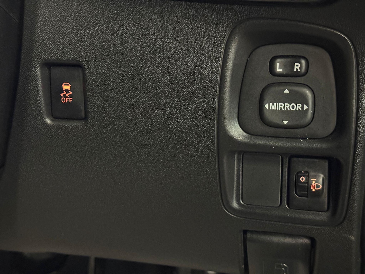 Used Toyota AYGO 2015 for sale - 77175452: Photo 28