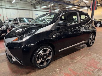 Used Toyota AYGO 2015 for sale - 77175452: Photo