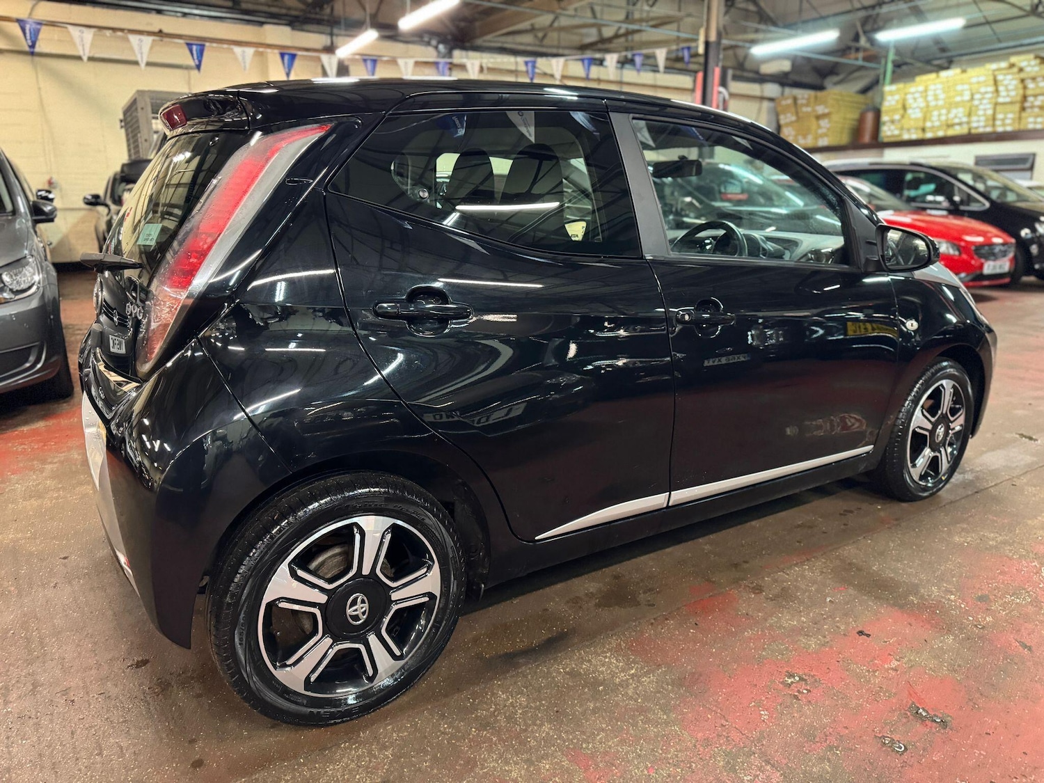 Used Toyota AYGO 2015 for sale - 77175452: Photo 6