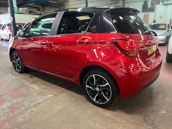 Used Toyota Yaris 2016 for sale - 75552544: Photo