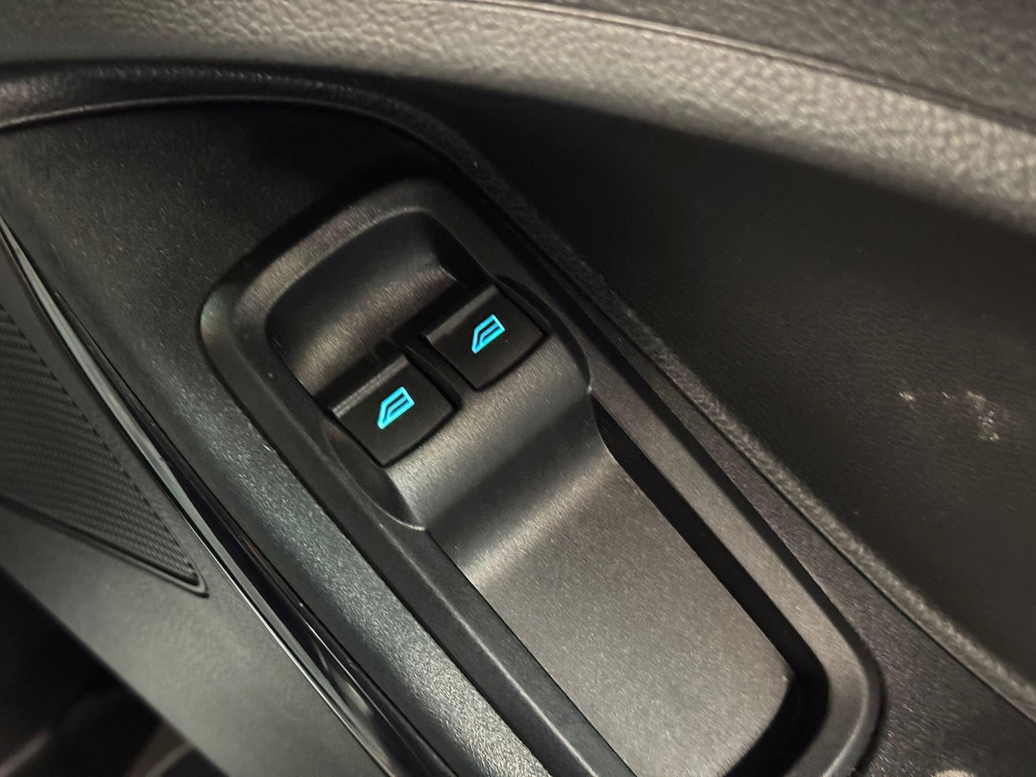 Used Ford Ka+ 2017 for sale - 77175453: Photo 35