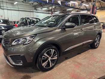 Used Peugeot 5008 2018 for sale - 77358325: Photo