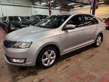 Used Skoda Rapid 2015 for sale - 77510059: Photo