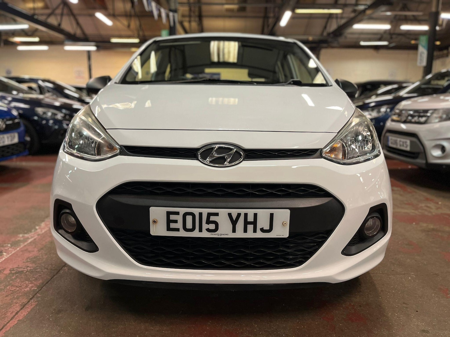 Used Hyundai i10 2015 for sale - 76484642: Photo 2