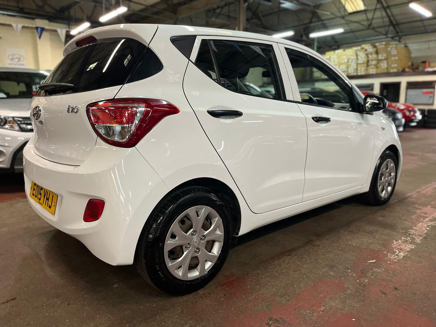 Used Hyundai i10 2015 for sale - 76484642: Photo 6