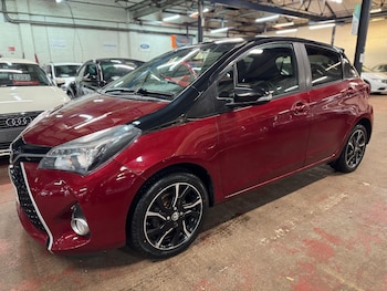Used Toyota Yaris 2017 for sale - 76666625: Photo