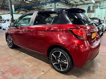 Used Toyota Yaris 2017 for sale - 76666625: Photo