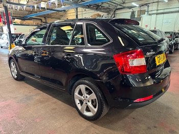 Used Skoda Rapid Spaceback 2015 for sale - 79374248: Photo