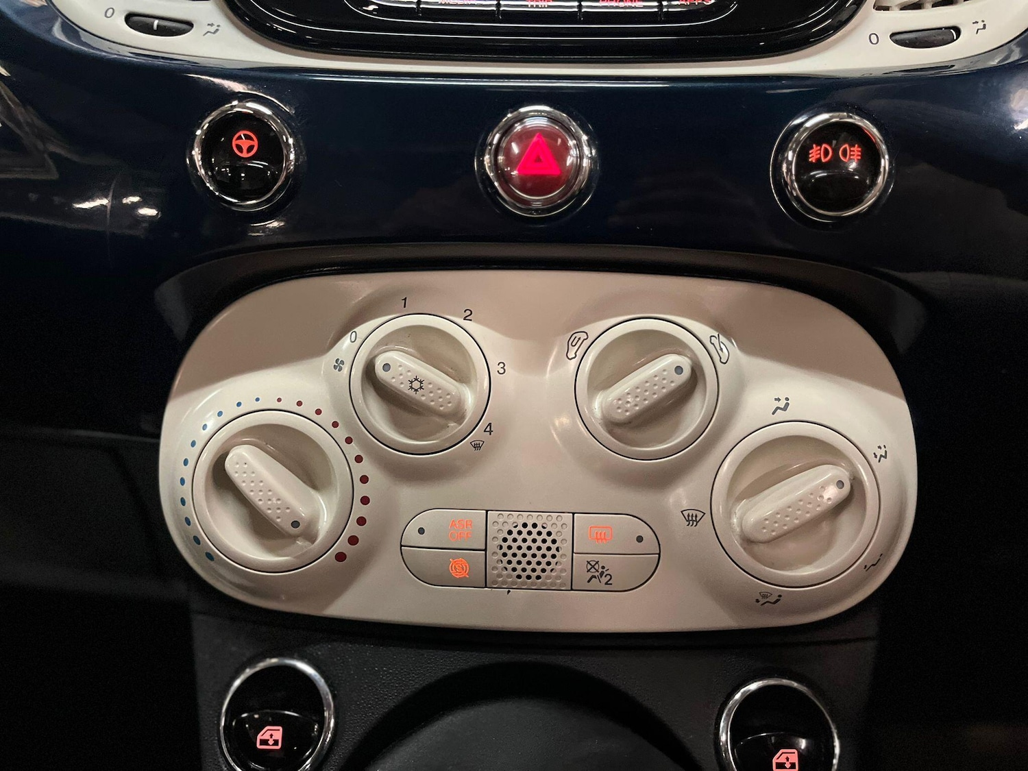 Used Fiat 500 2018 for sale - 78204547: Photo 26