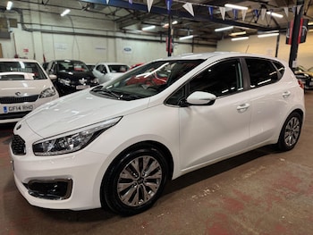 Used Kia Ceed 2016 for sale - 77016132: Photo