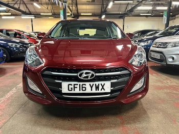 Used Hyundai i30 2016 for sale - 76457269: Photo