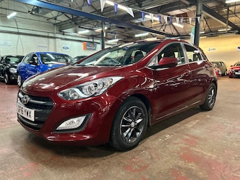 Used Hyundai i30 2016 for sale - 76457269: Photo
