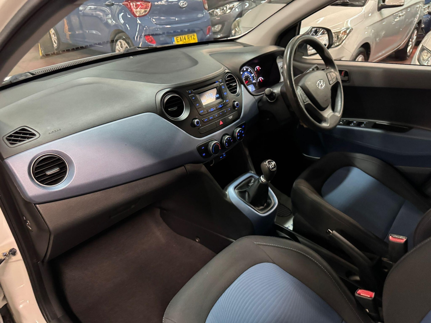 Used Hyundai i10 for sale - 76997568: Photo 14