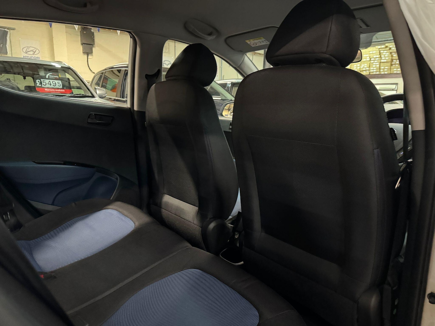 Used Hyundai i10 for sale - 76997568: Photo 18