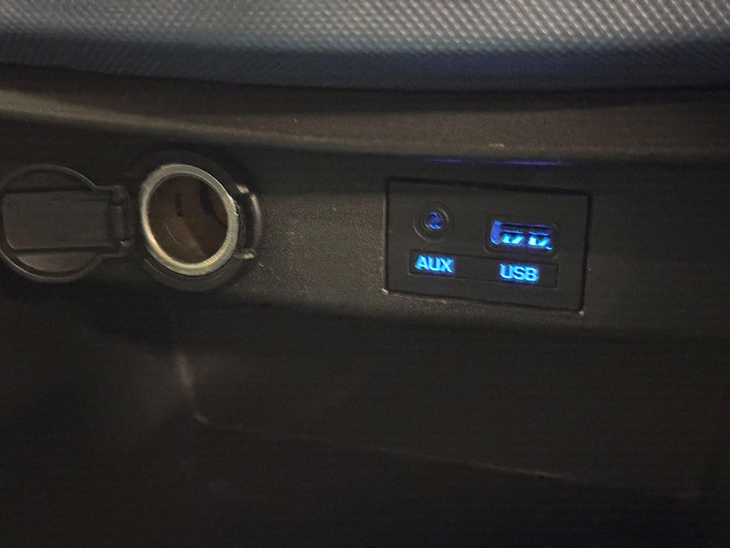 Used Hyundai i10 for sale - 76997568: Photo 32