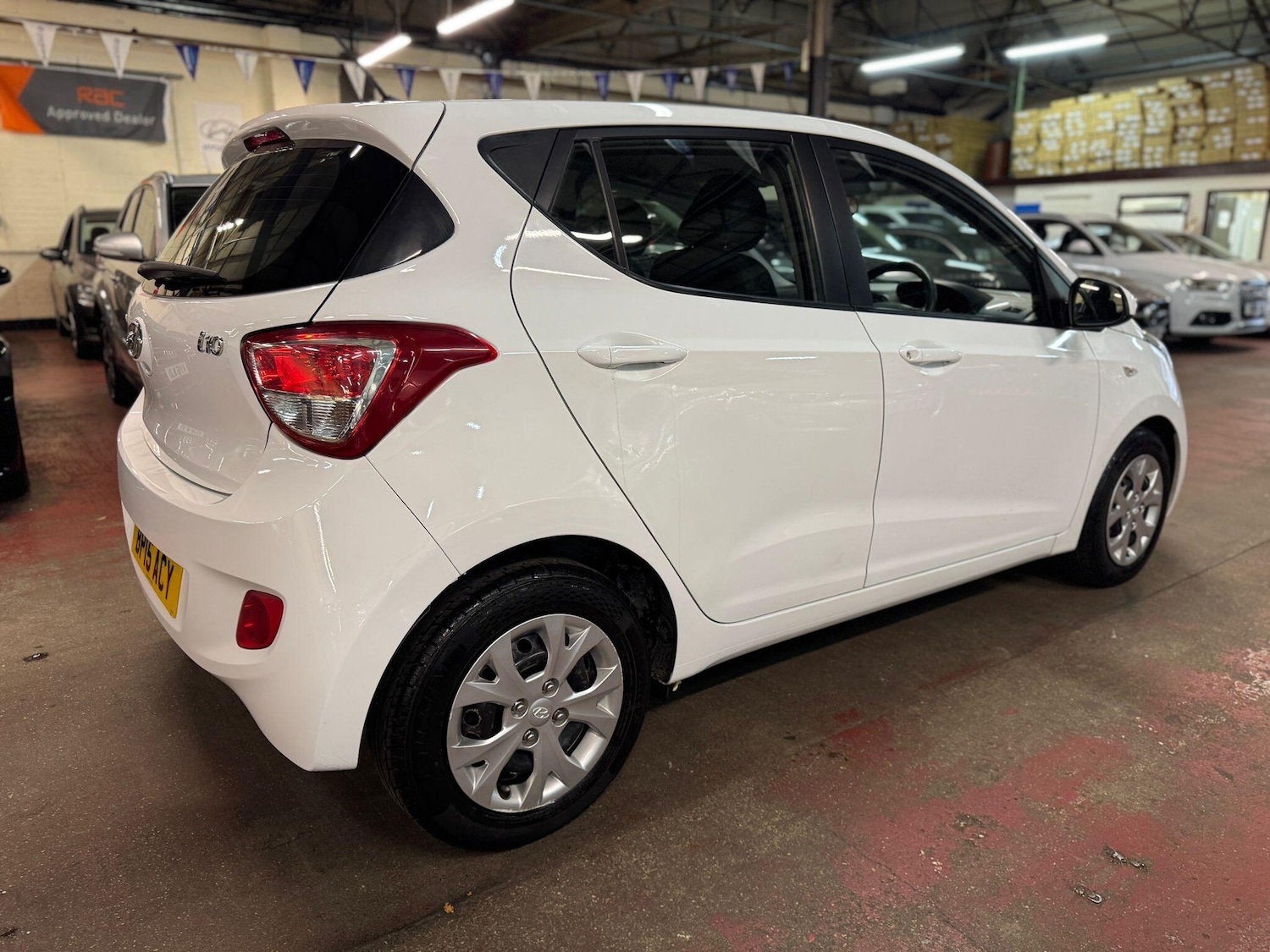 Used Hyundai i10 for sale - 76997568: Photo 6