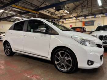 2013 (13) - 1.33 VVT-i Trend 5dr