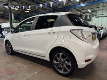 Used Toyota Yaris 2013 for sale - 74944824: Photo