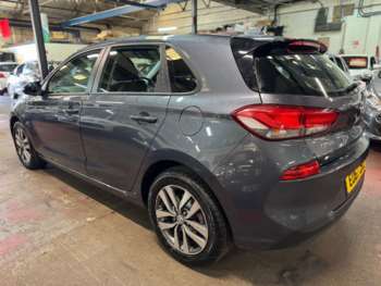 Used Hyundai i30 2017 for sale - 75081662: Photo