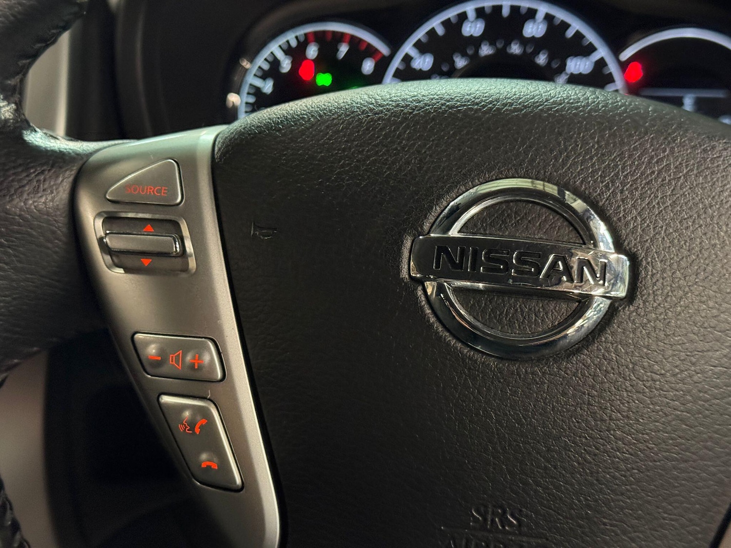 Used Nissan Note 2015 for sale - 76498955: Photo 26