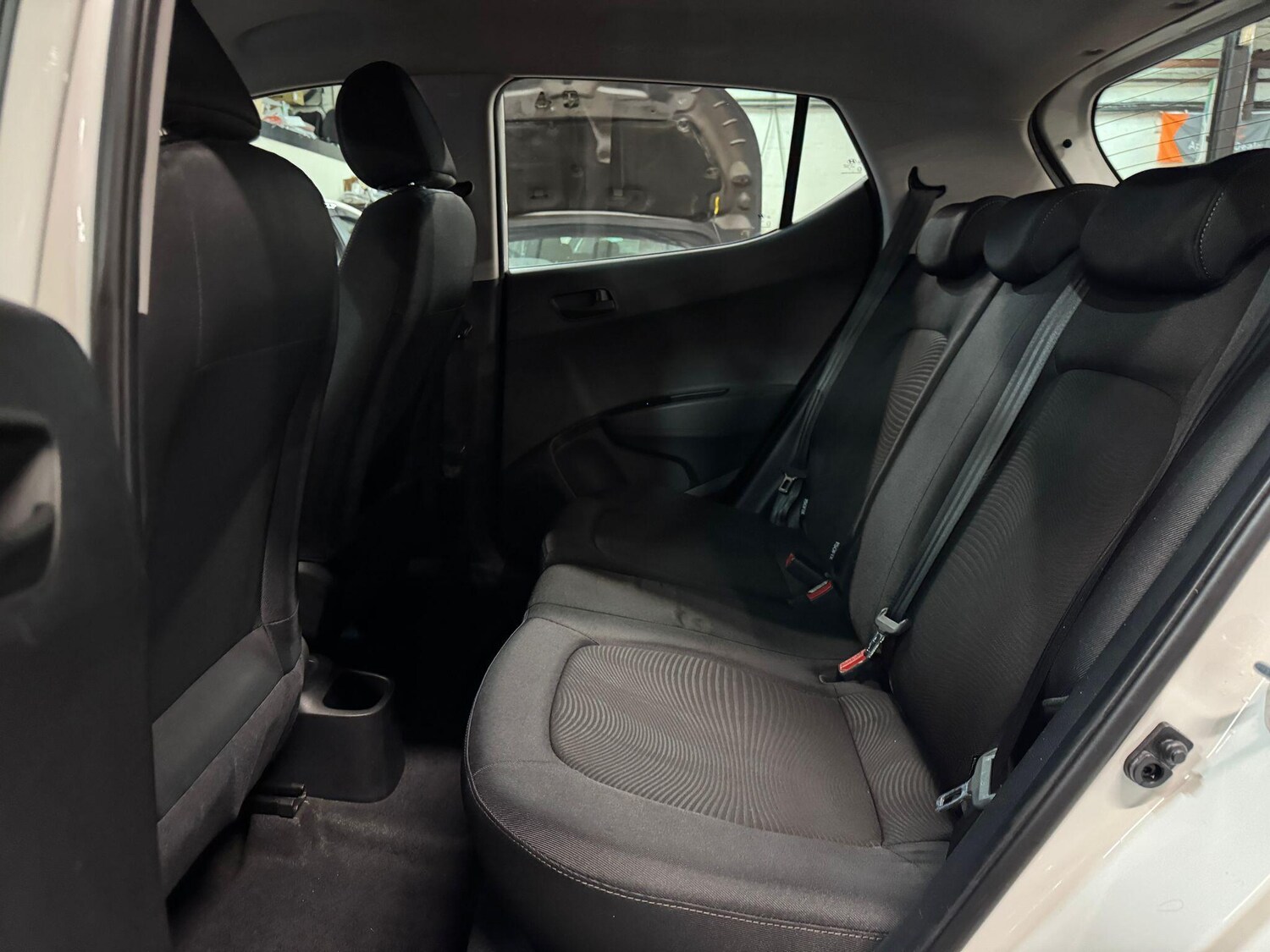 Used Hyundai i10 2018 for sale - 76522337: Photo 19