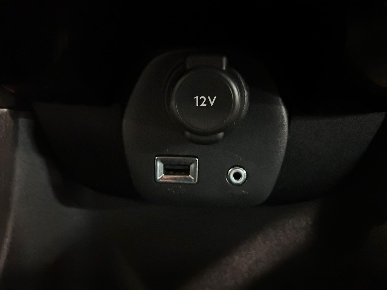 Used Toyota AYGO 2017 for sale - 77057542: Photo 33