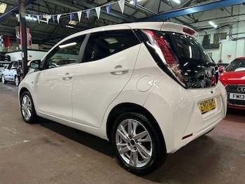 Used Toyota AYGO 2017 for sale - 77057542: Photo