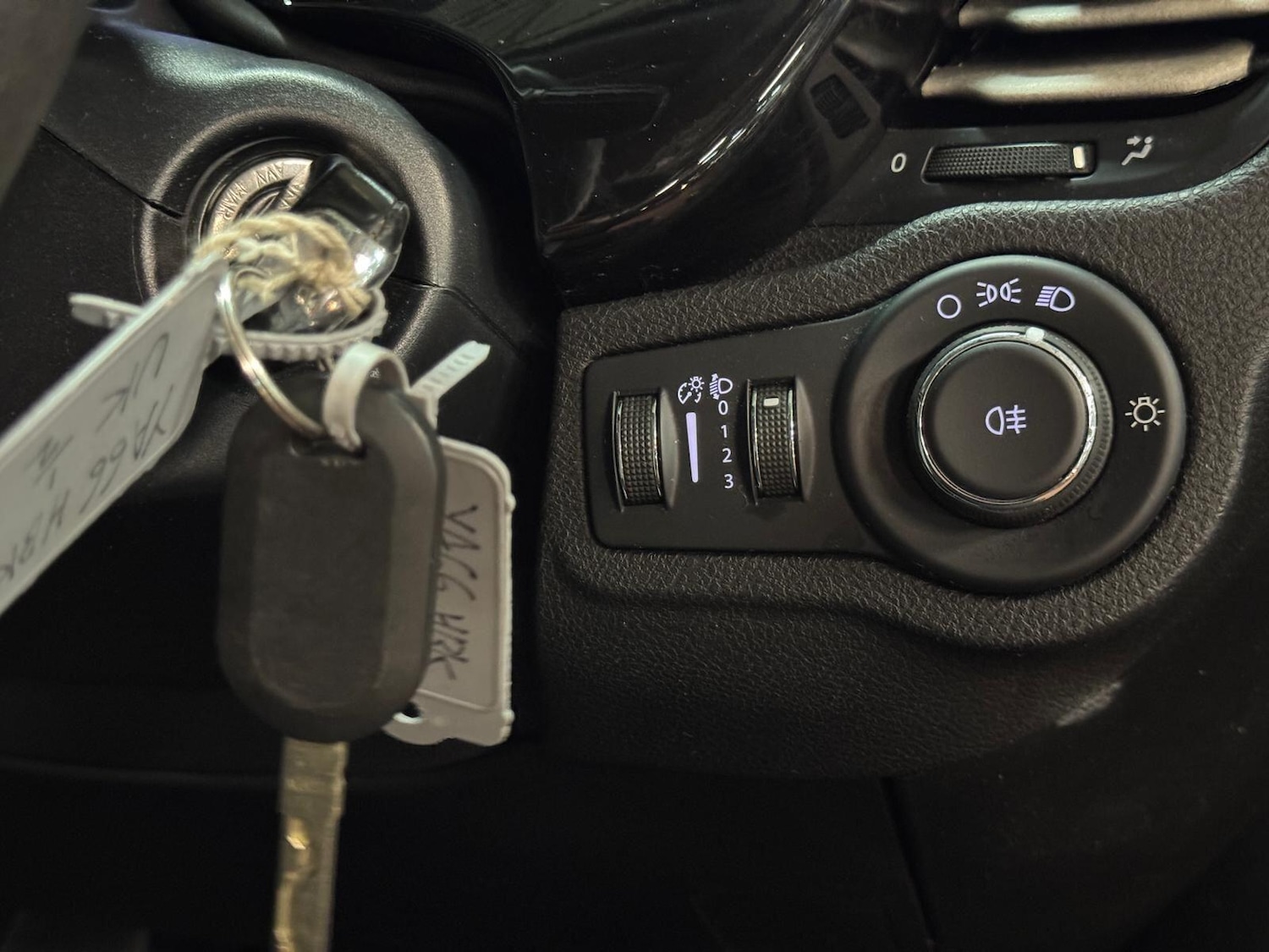 Used Fiat 500X 2016 for sale - 77305994: Photo 28