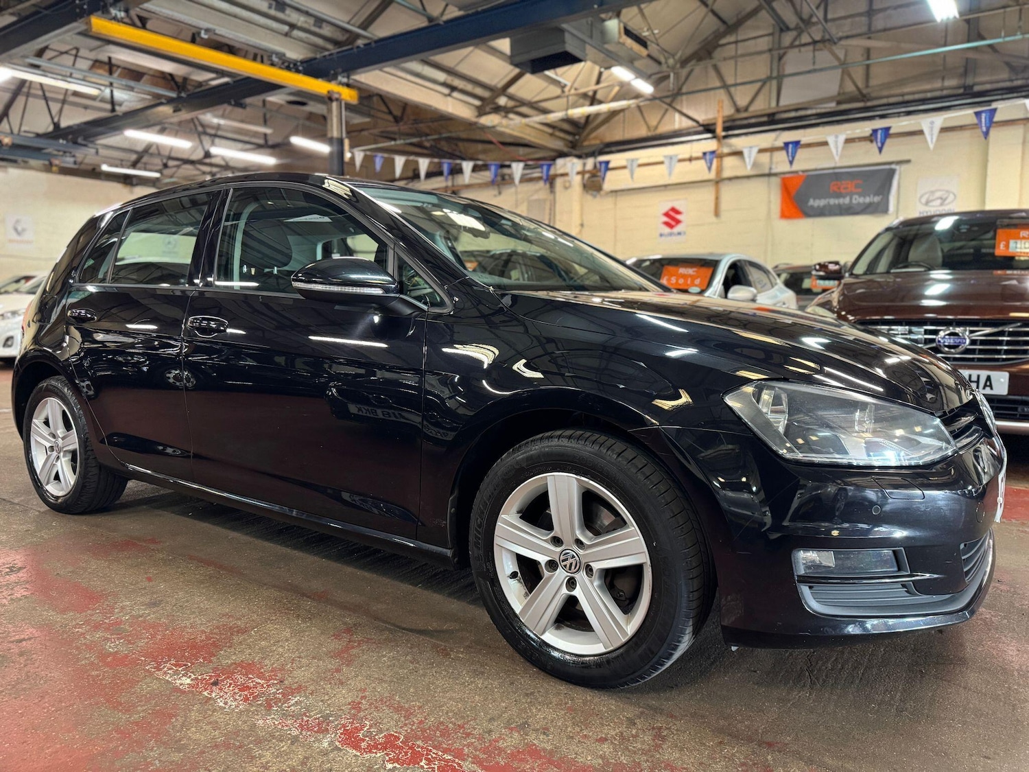 Used Volkswagen Golf 2016 for sale - 75978217: Photo 1