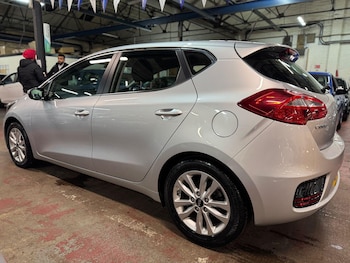 Used Kia Ceed 2016 for sale - 76371363: Photo