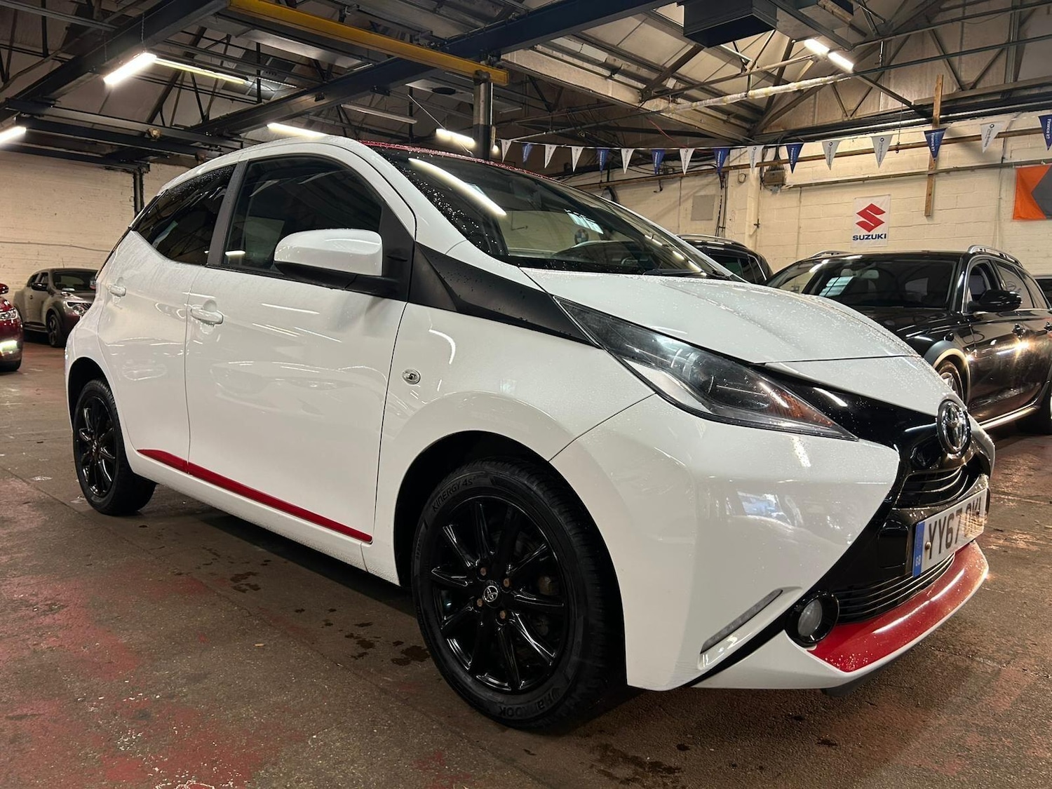 Used Toyota AYGO 2017 for sale - 76743459: Photo 1