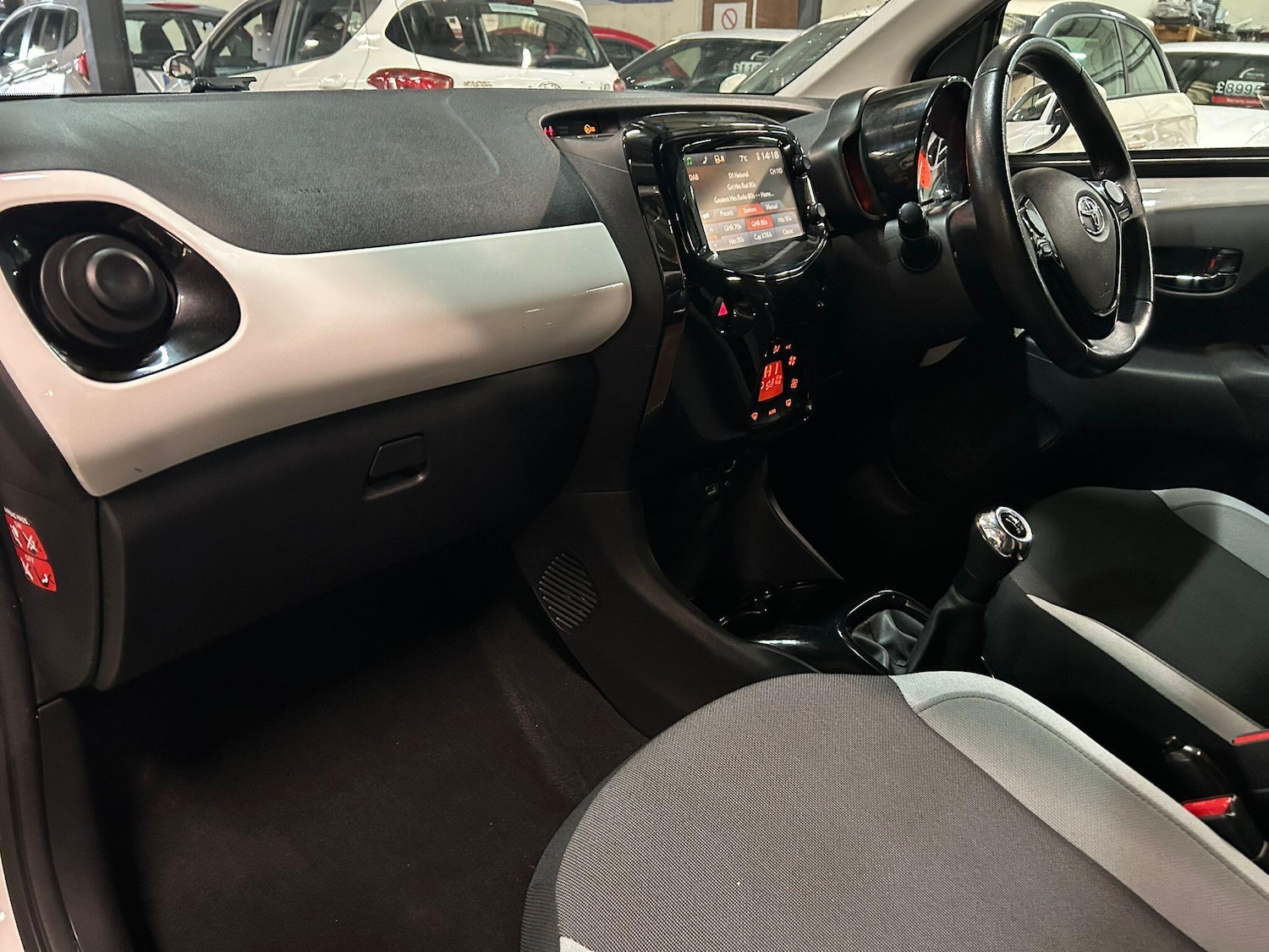 Used Toyota AYGO 2017 for sale - 76743459: Photo 15