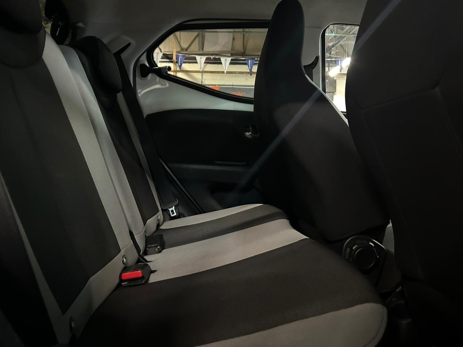 Used Toyota AYGO 2017 for sale - 76743459: Photo 17