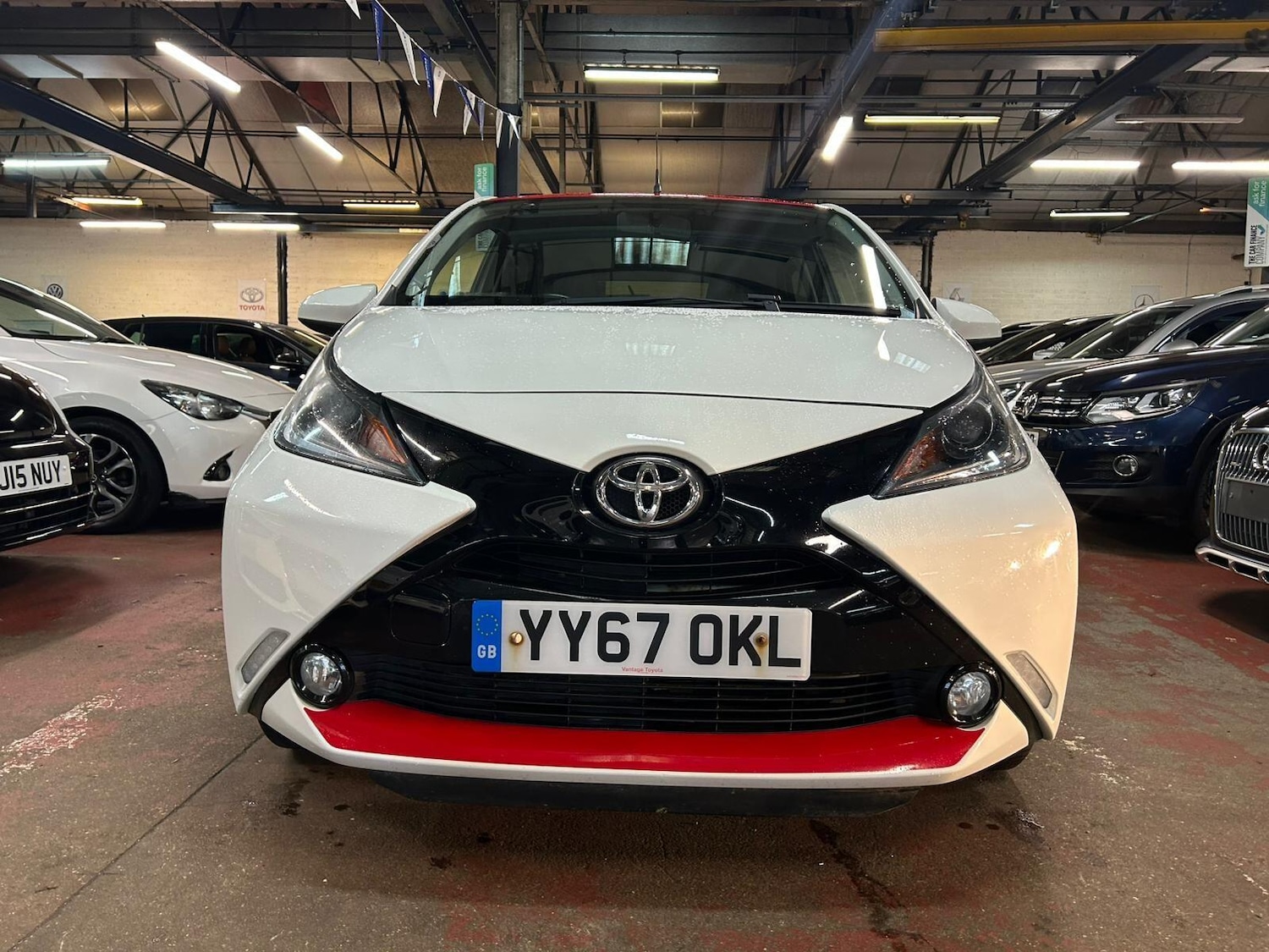 Used Toyota AYGO 2017 for sale - 76743459: Photo 2