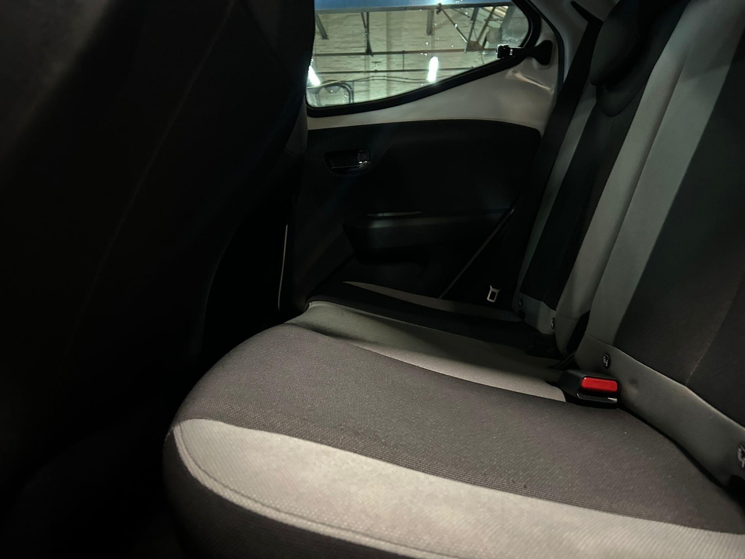 Used Toyota AYGO 2017 for sale - 76743459: Photo 20