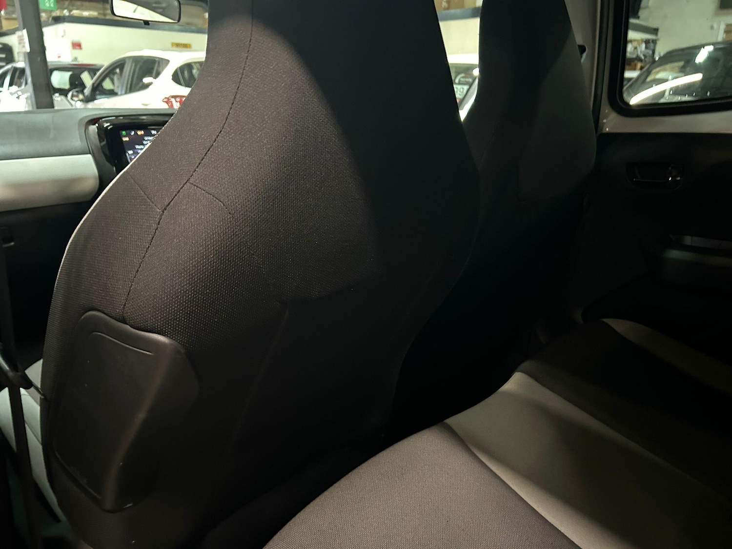 Used Toyota AYGO 2017 for sale - 76743459: Photo 21