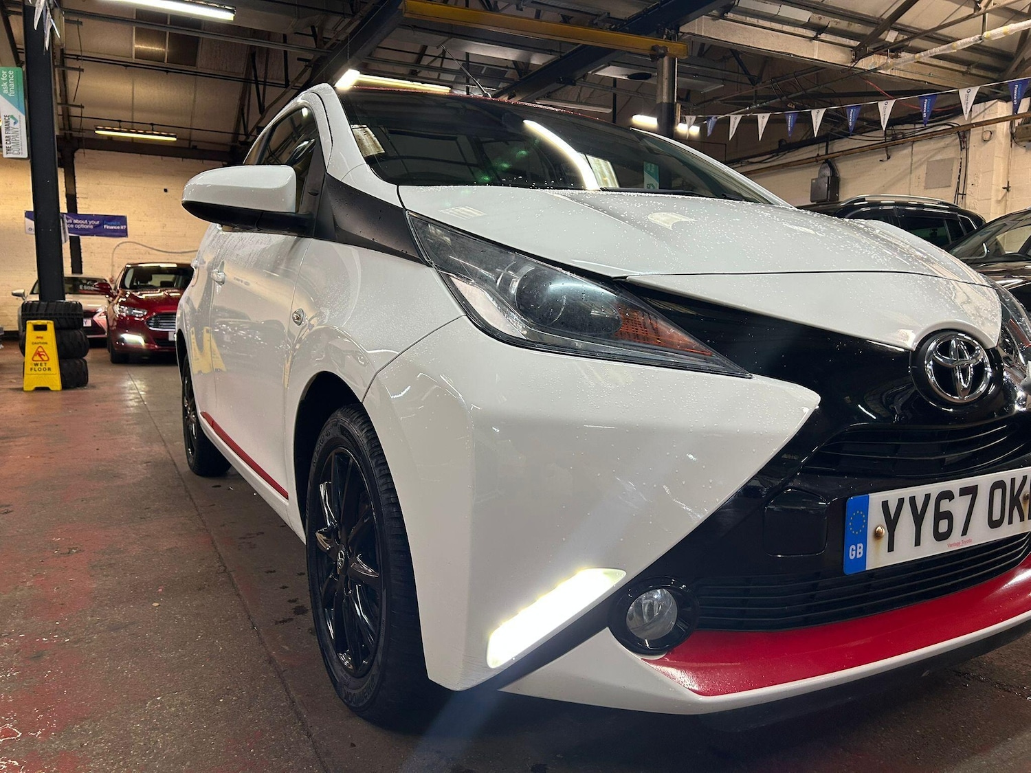 Used Toyota AYGO 2017 for sale - 76743459: Photo 9